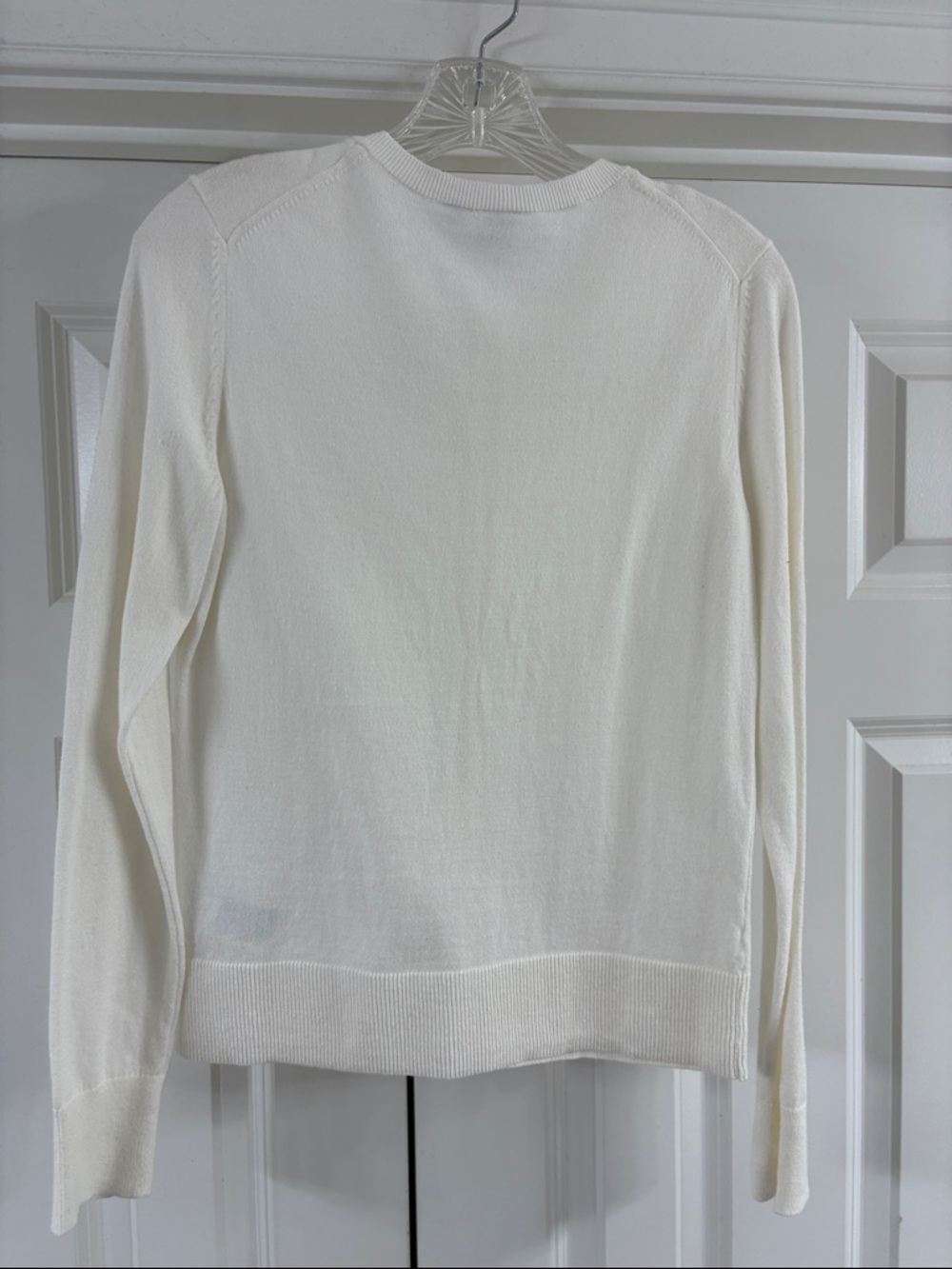 GAP Button-Front Cotton Knit Cardigan. Snowflake Milk Color. Sz M. Barely worn! - Picture 2 of 6